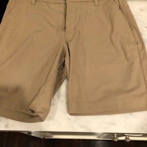 Lulu Lemon khaki Men's commission Shorts